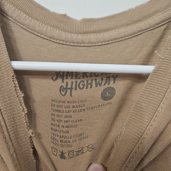 Rescued Dog Graphic Tattered Hem Short Sleeve Tee! - Picture 2 of 5